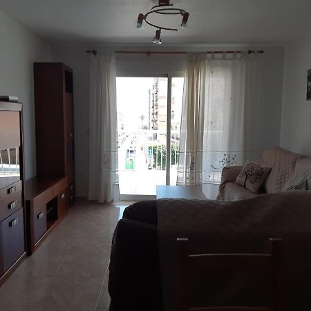 Апартаменти Amplio Piso Con Vistas A La Playa De Poniente Агілас Екстер'єр фото